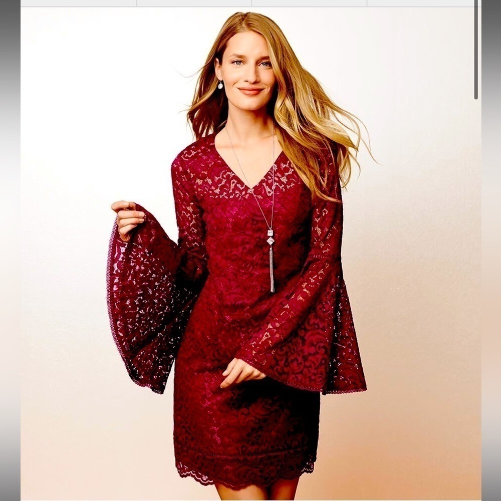 White House black market Bell-Sleeve Lace Shift Dress Z160‎